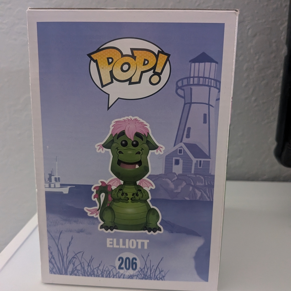 Disney Pop! Elliott Vinyl Figure - Picture 4 of 4
